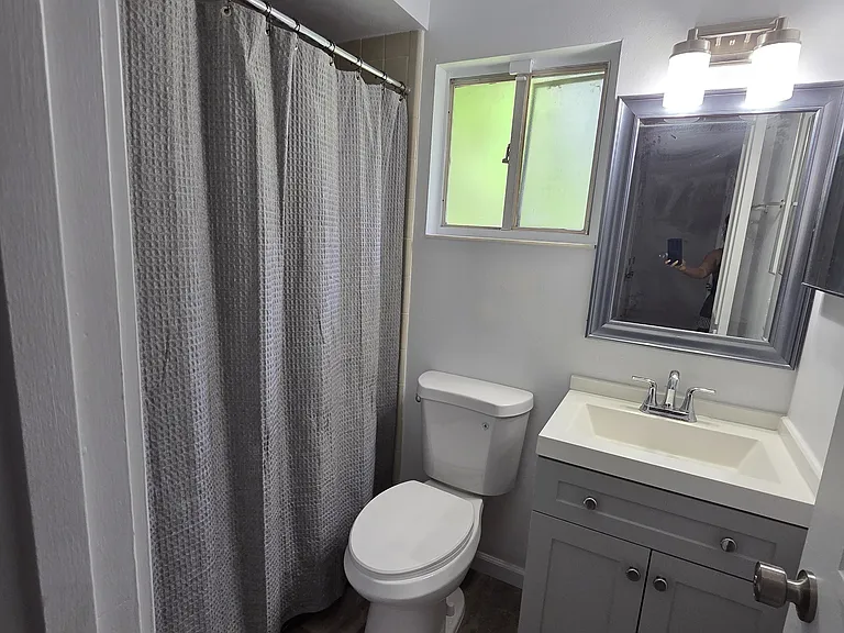 12337 Eastcove Dr — Photo 8