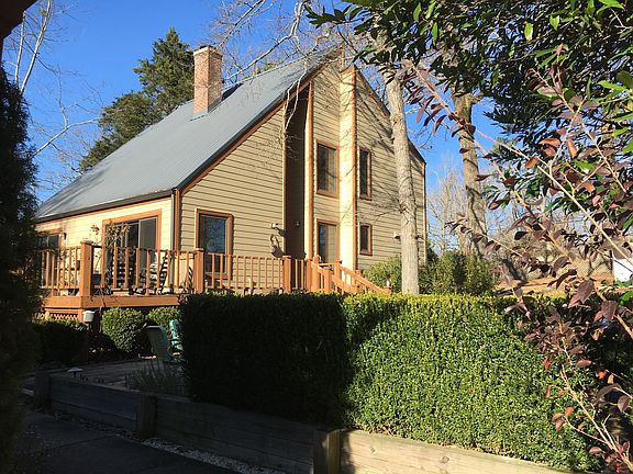 House from rear driveway