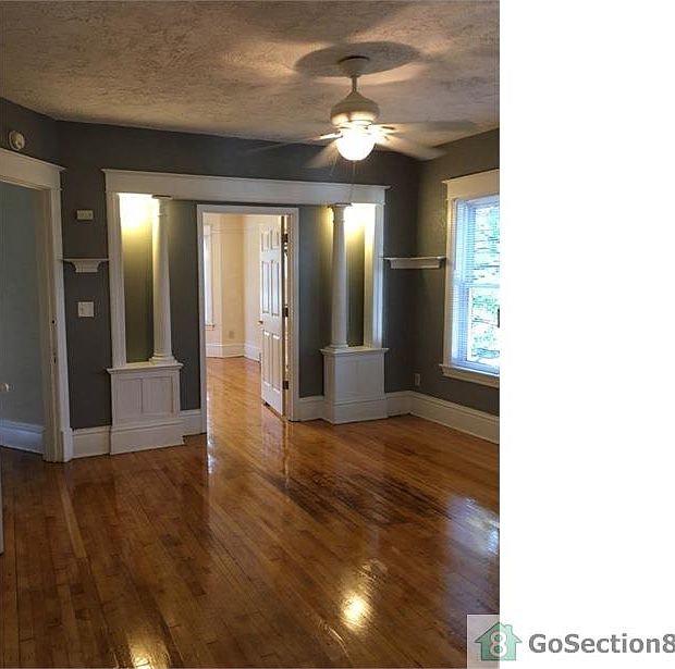 1st image of 1209 8th St #1