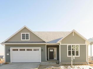 415 Hercules Trl, Madison, WI 53718