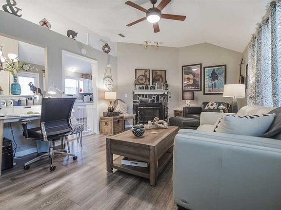 5th image of 105 Drennan Ln