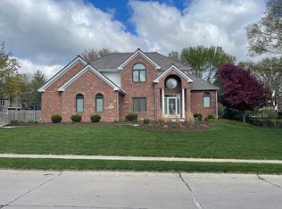 13276 Binney St, Omaha, NE 68164