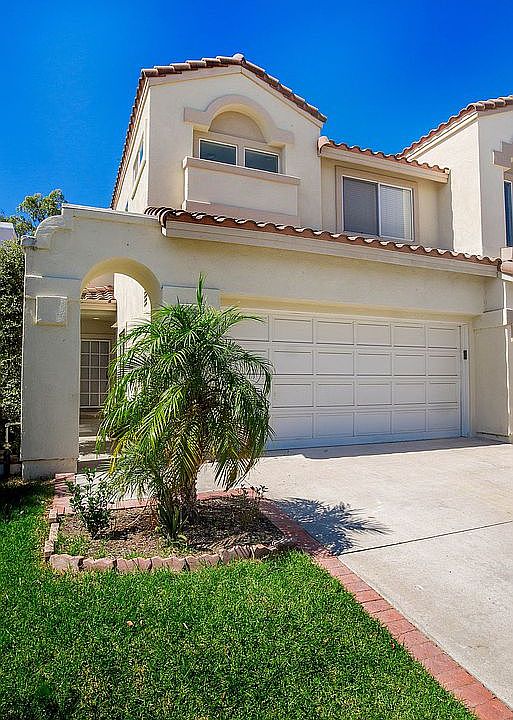 1st image of 939 S Lone Pine Ln