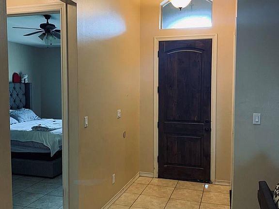4th image of 6713 Garden Woods Ave