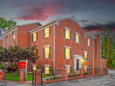 3851 Oliver St NW, Washington, DC, 20015