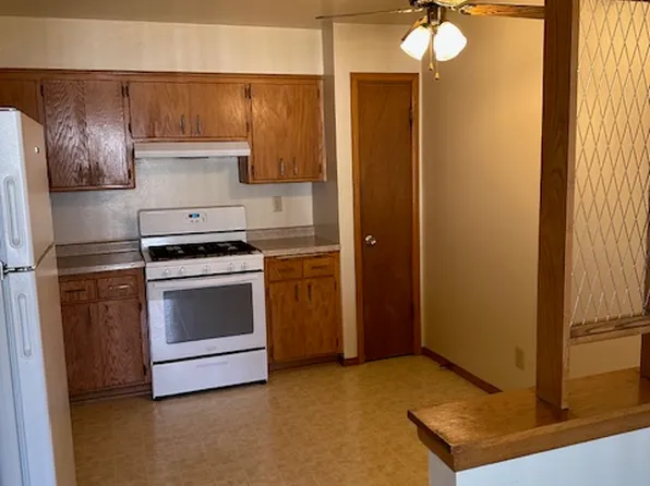 N143W6189 Pioneer Rd #3, Cedarburg, WI 53012