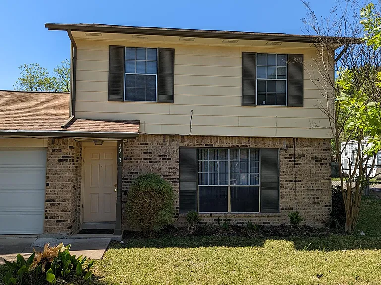 3313 Turnabout Loop — Photo 2