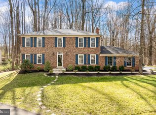 5719 Jonathan Mitchell Rd, Fairfax Station, VA 22039