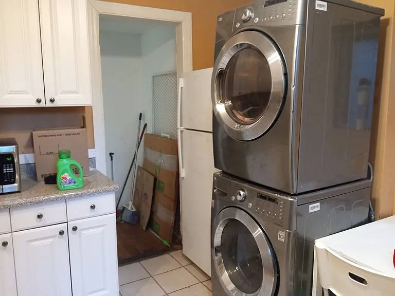 3804 Spring Garden St — Photo 6