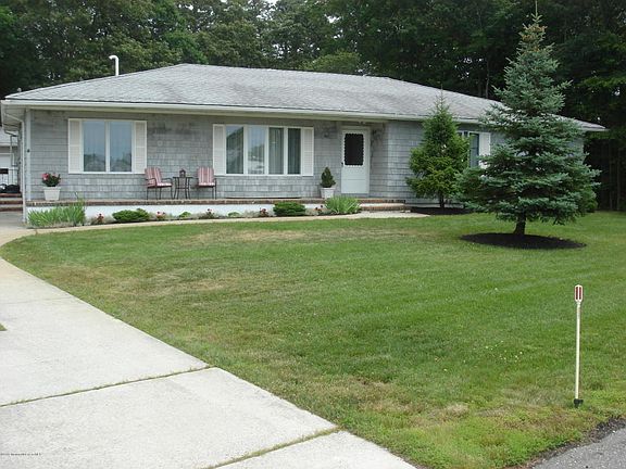 2nd image of 60 Saltspray Dr