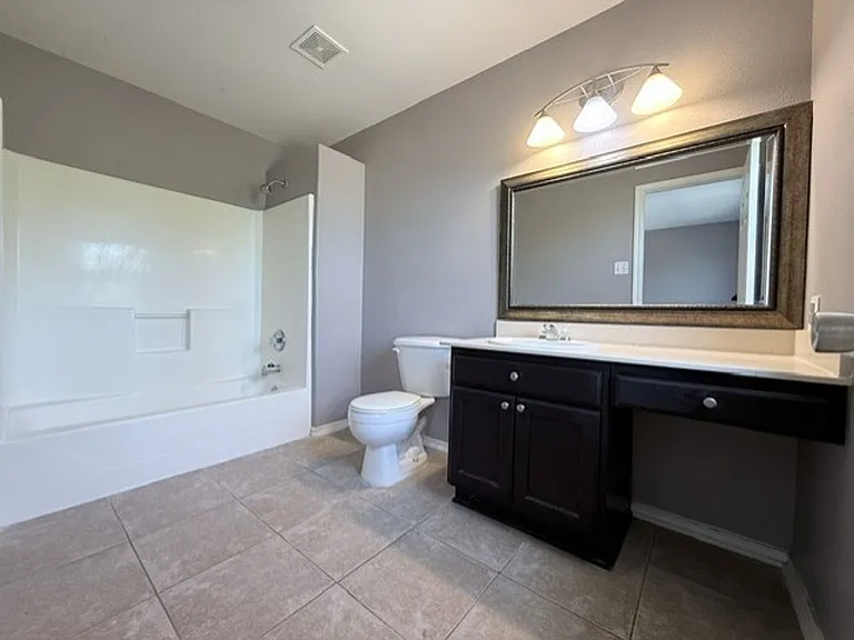 17525 Rock Port Rd — Photo 27