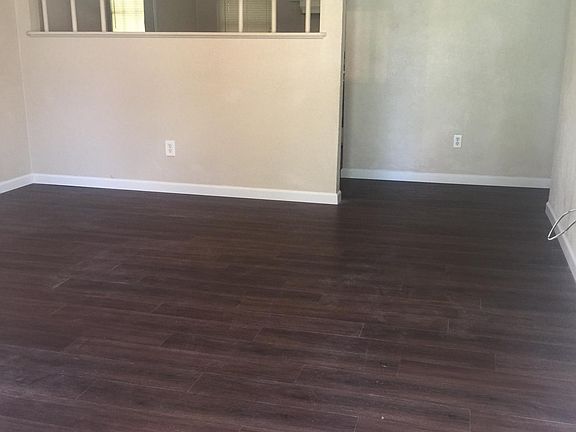2nd image of 8808 Myra St