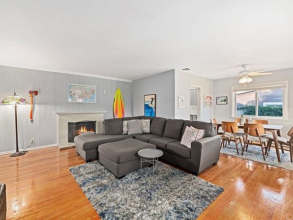 3rd image of 22651 Mariano St