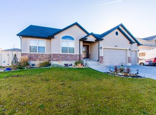 4557 W 5800 S, Hooper, UT 84315