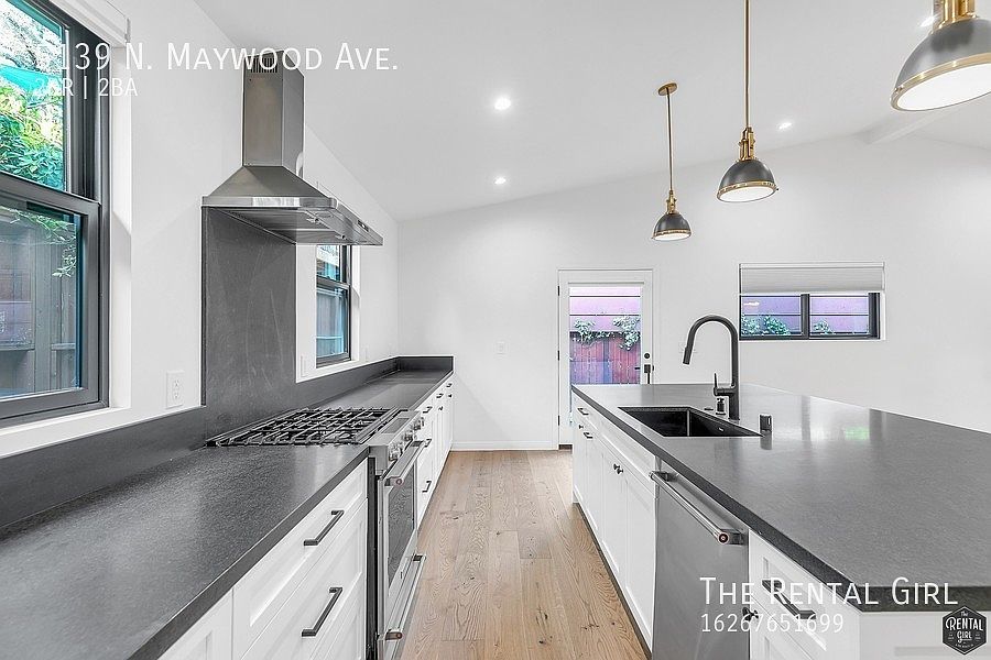 1st image of 5139 N Maywood Ave