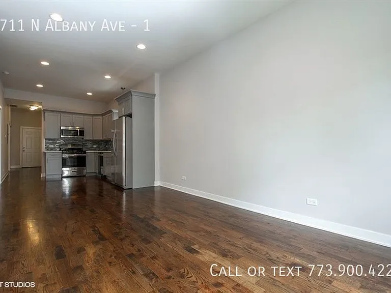 1711 N Albany Ave #1 — Photo 3