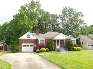 424 Tudor Ln, Boardman, OH