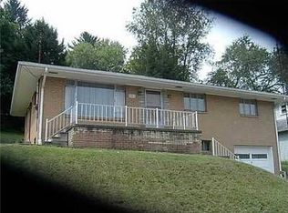 301 Boyd Ave, Beaver Falls, PA 15010