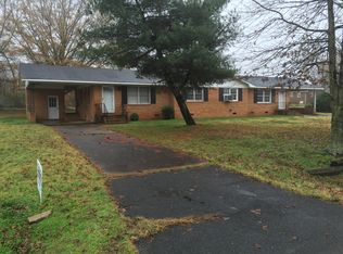 3304 Oakcrest St, Shelby, NC 28150