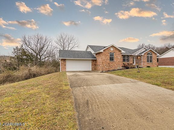 5th image of 933 Sardonyx Dr