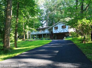 6 Rises Ct, Cockeysville, MD 21030