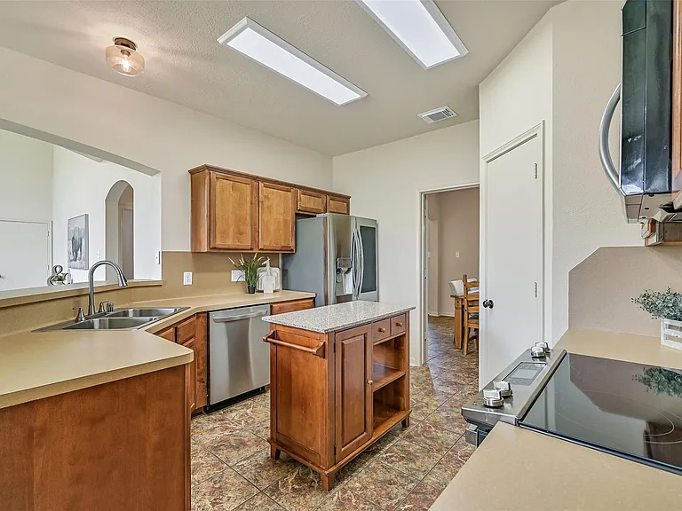 1404 Hollier Rd — Photo 17