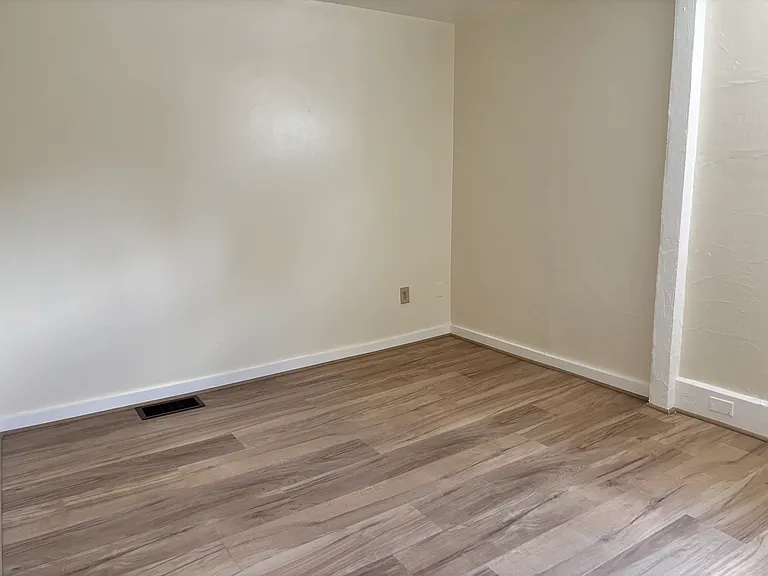 114 Matta Ave — Photo 14