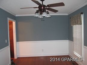 3rd image of 4204 Treetops Cir