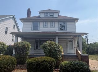 2123 Hampstead Rd, Cleveland Heights, OH 44118