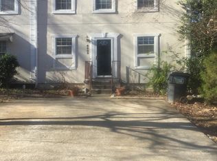 6635 Meadow Green Cir, Norcross, GA 30092