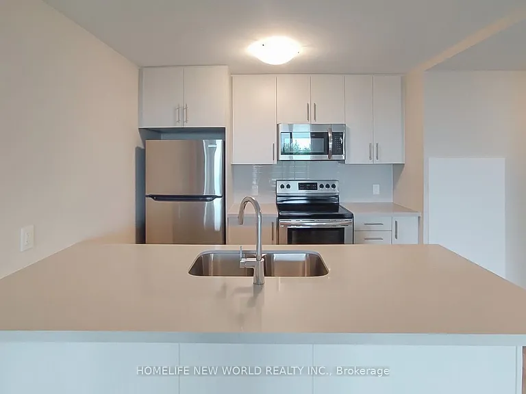 2750 King St E #301 — Photo 6