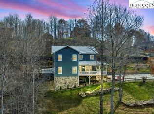 301 Crossmor Drive, Todd, NC 28684