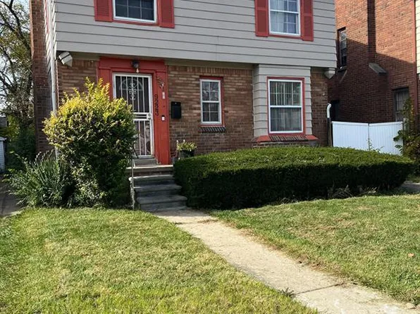 9223 Cheyenne St, Detroit, MI 48228