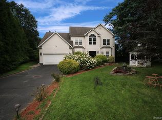 469 Donald Boulevard, Holbrook, NY