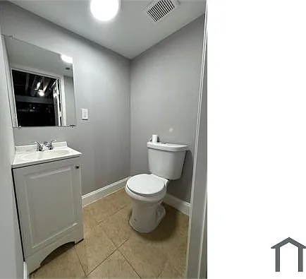 712 E Cold Spring Ln — Photo 6