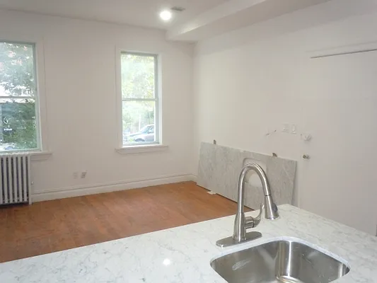 Rented by Citi Habitats | media 14