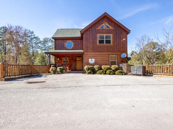2168 Bear Haven Way, Sevierville, TN 37862
