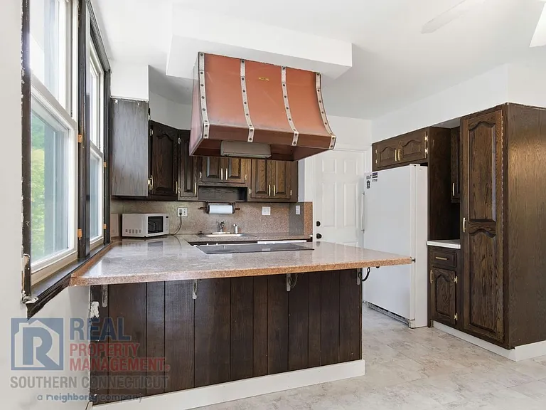 30 Coram St #2 — Photo 7