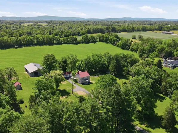 8805 Reichard Rd, Fairplay, MD 21733