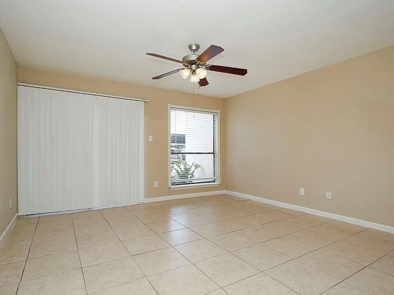 2822 S Bartell Dr #6 — Photo 19