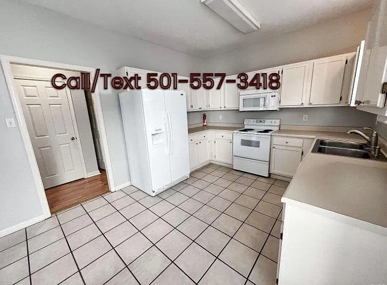 175 Southerland Rd — Photo 4