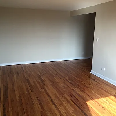 Rented by Alex Tembelis, LREB | media 30