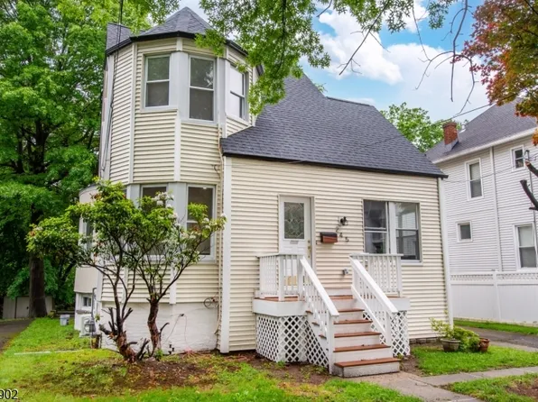 245 Elm Ave, Bogota Boro, NJ 07603
