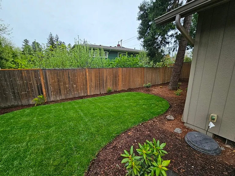 885 Creek Ct NW — Photo 21
