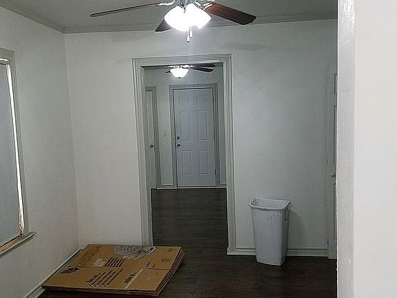 4th image of 433 E 14th St