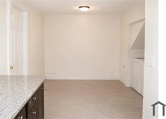 4015 Edgeford Pl — Photo 9