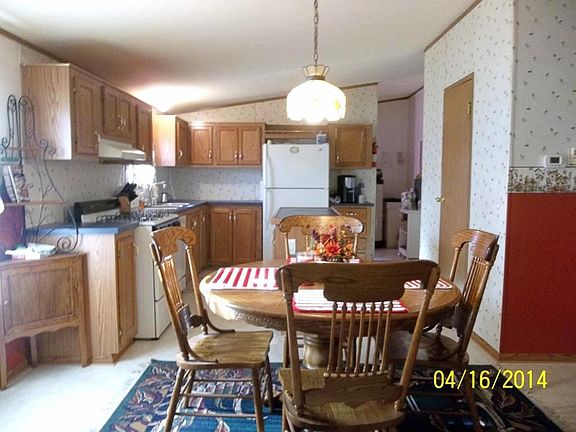 Dining/Kitchen View