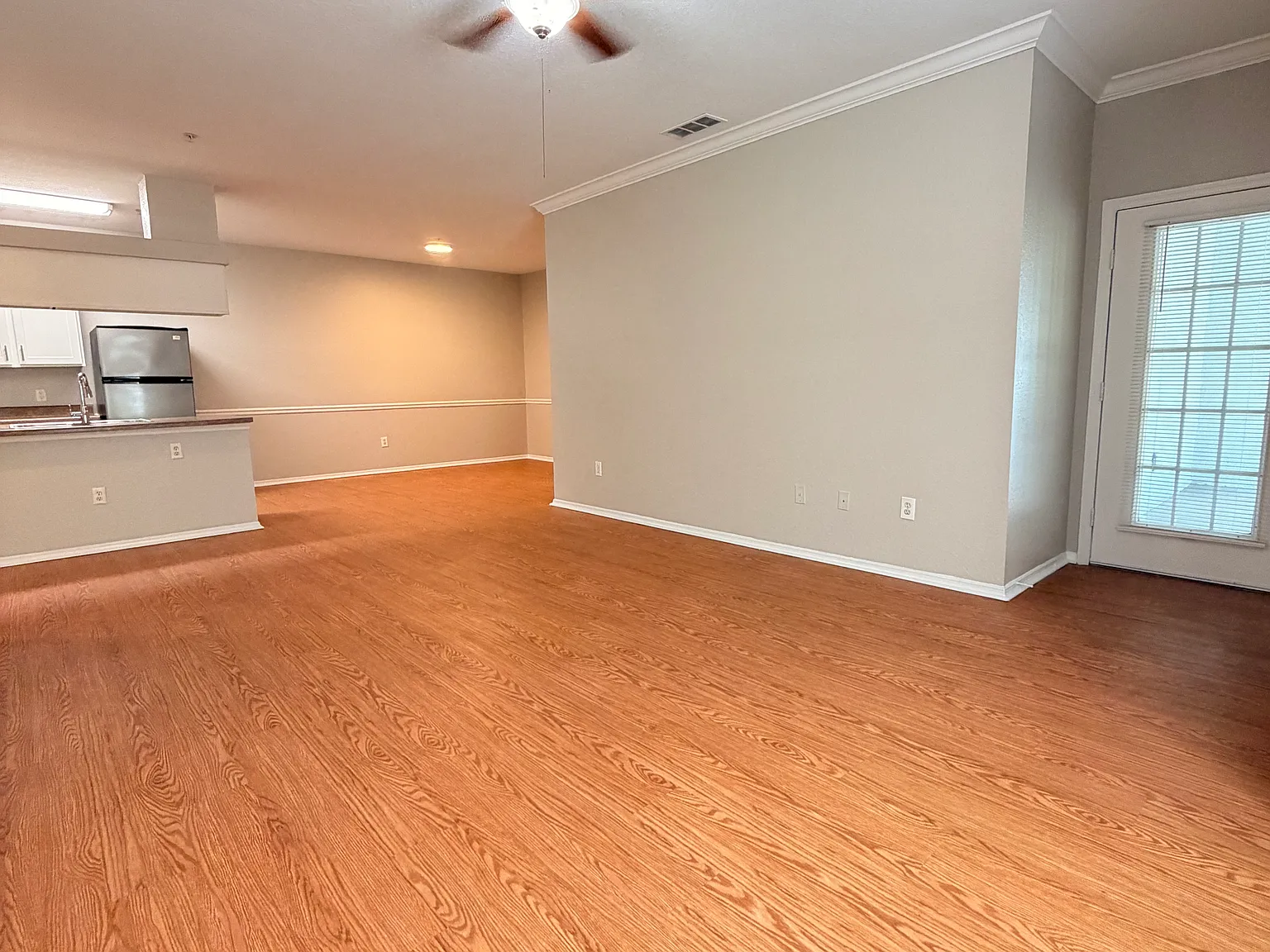 16561 Enclave Village Dr — Photo 2