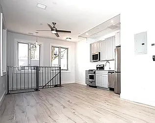 462 Seneca Avenue, #1F