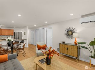 3022 SW Bradford St APT 202, Seattle, WA 98126